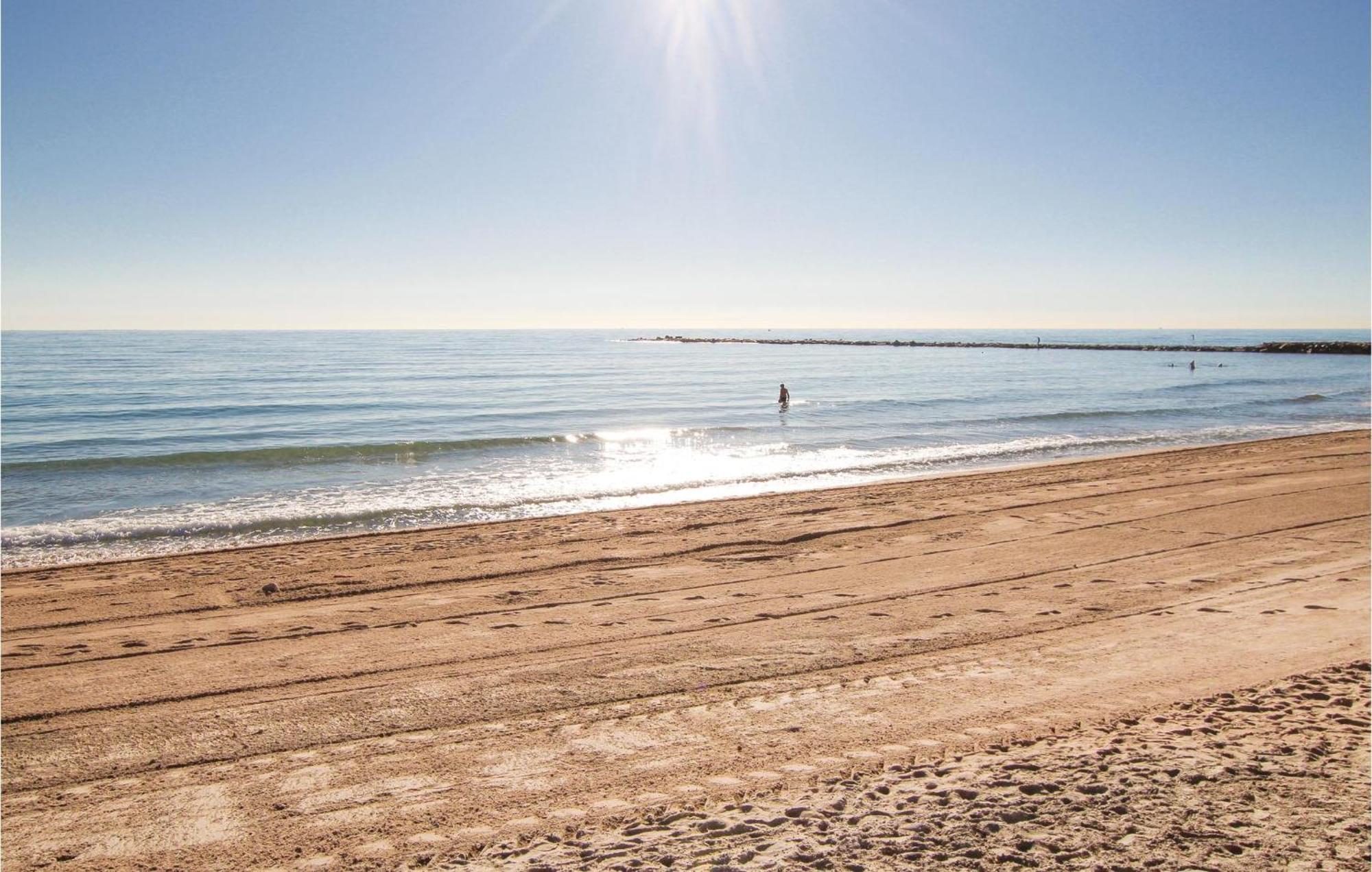 Gorgeous Apartment In El Campello With Wifi Eksteriør bilde